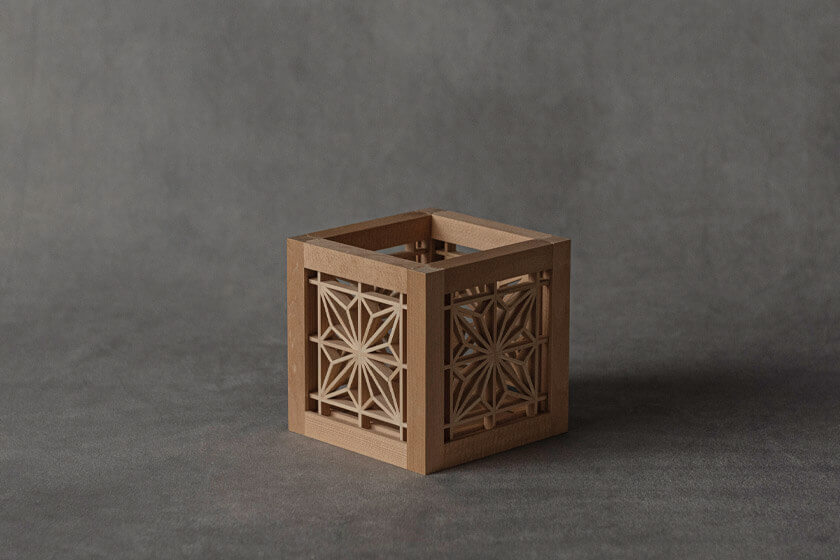 滋賀県米原市の笹木木工が製作した和あそ美cube行灯